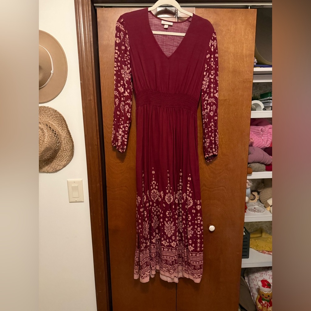 Elegant Burgundy Long Sleeve Dress pink rose